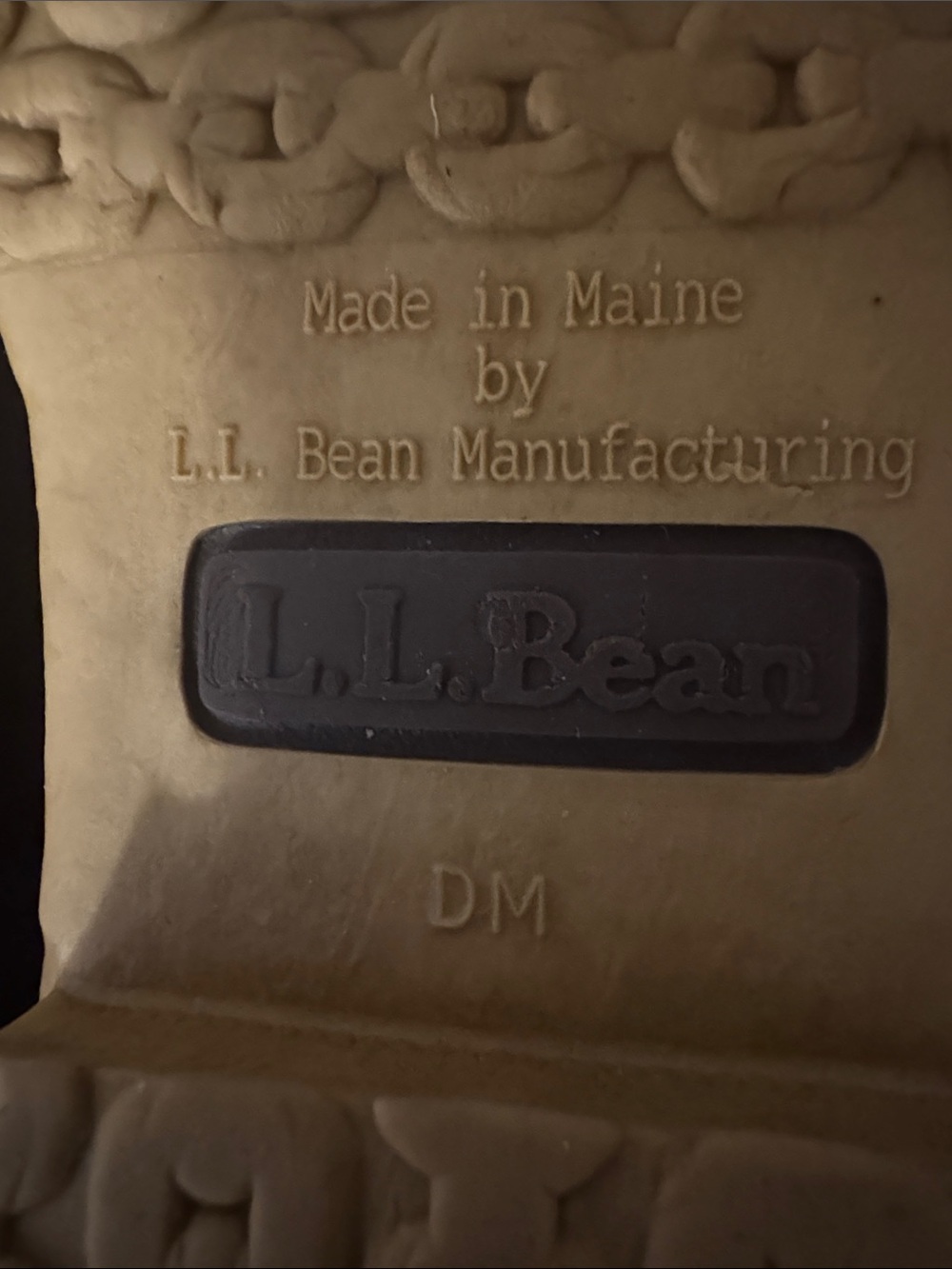 L.L. Bean Two-Tone Duck Boots in Brown & Dark Brown (Men 7 Women 9) Med. width - Picture 5 of 8